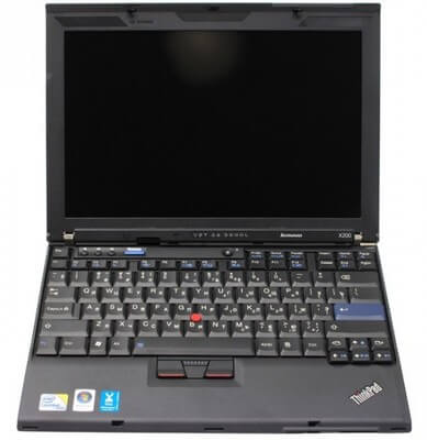 Замена петель на ноутбуке Lenovo ThinkPad X200